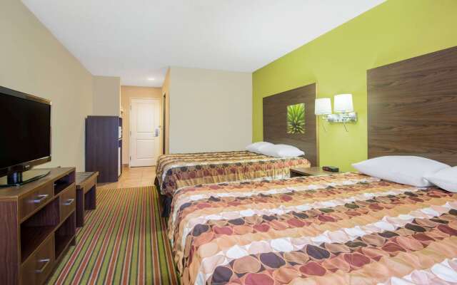 Super 8 by Wyndham Portales