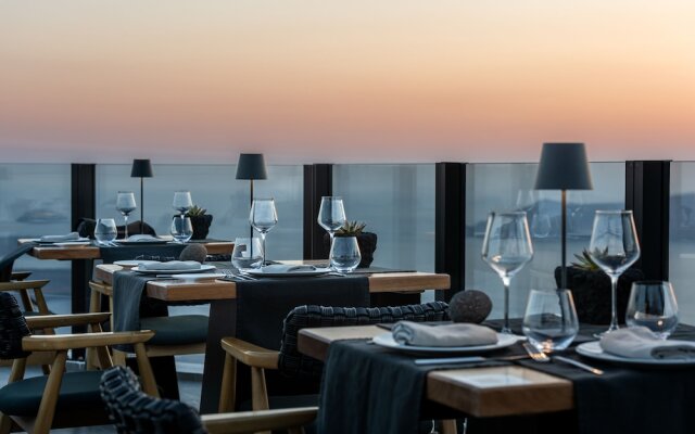 Akra Suites & Spa