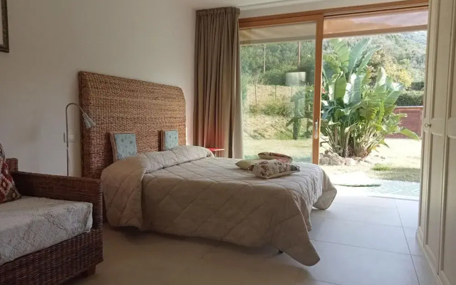 Holiday Home in Magazzini Near the Beach