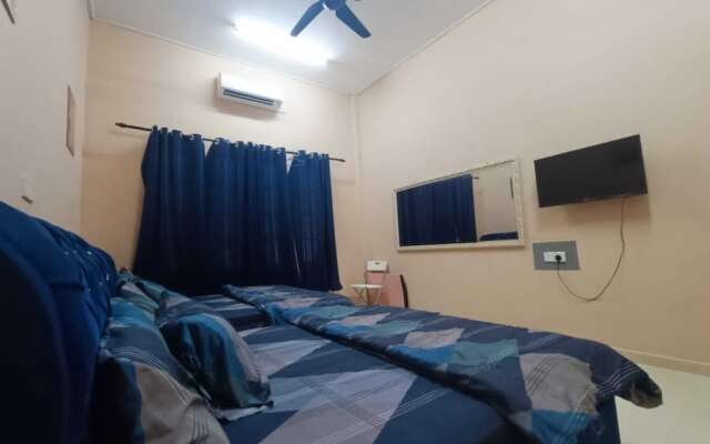 OYO 90799 Sharhan Residence