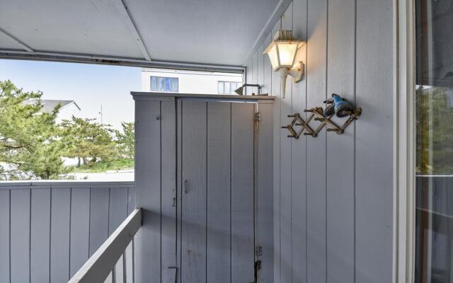 Atlantis III Unit 209 by Long & Foster