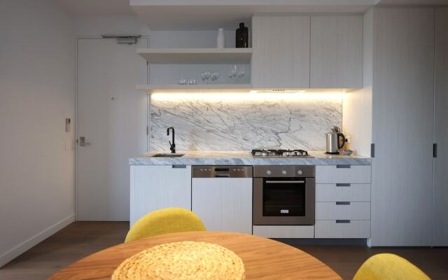 Turnkey Accommodation - Victoria Harbour Docklands