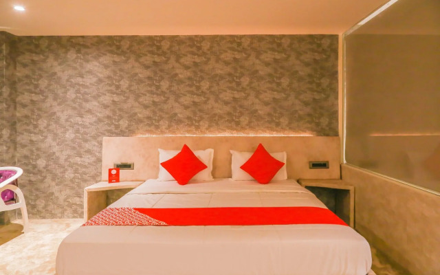 Capital O  22428 Hotel Dreams
