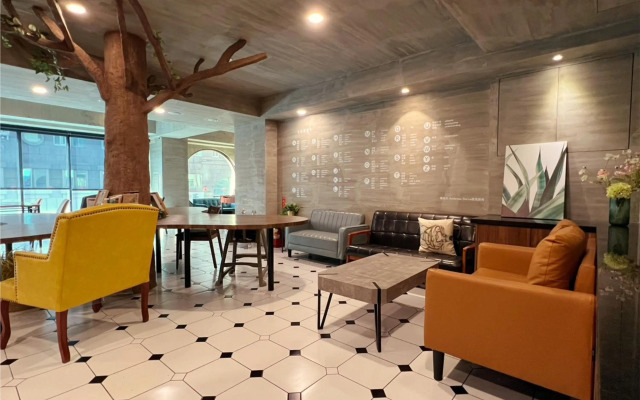 Roaders Hotel Tainan ChengDa