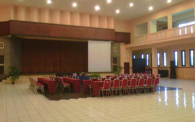 Insumo Palace Hotels & Resorts