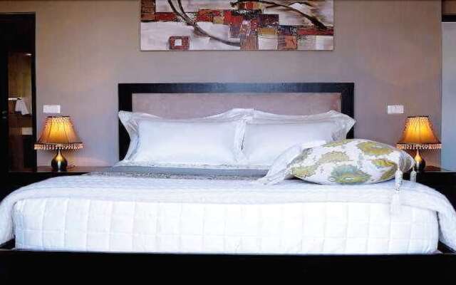 VIP Living Luxury Hotel Apartments