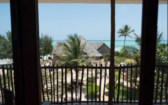 Reef & Beach Resort