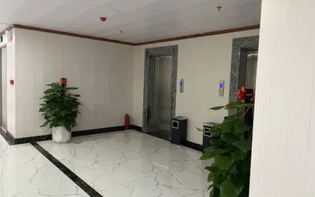 Dongxing Fuyue Hotel