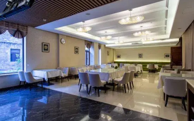 Baroque Hotel Harbin China Baroque
