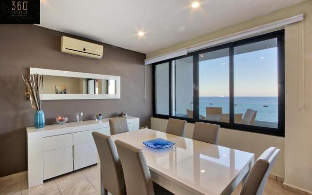 Sliema Seafront 3BR - opposite Beach - AC & Wifi by 360 Estates