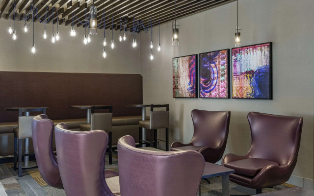 Cambria Hotel Manchester South Windsor