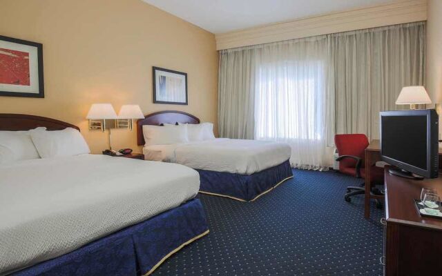 Courtyard Flint Grand Blanc