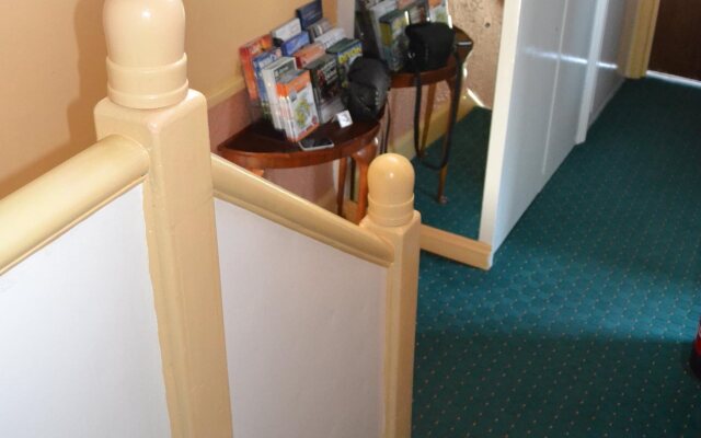 Carrington Guest House B&B