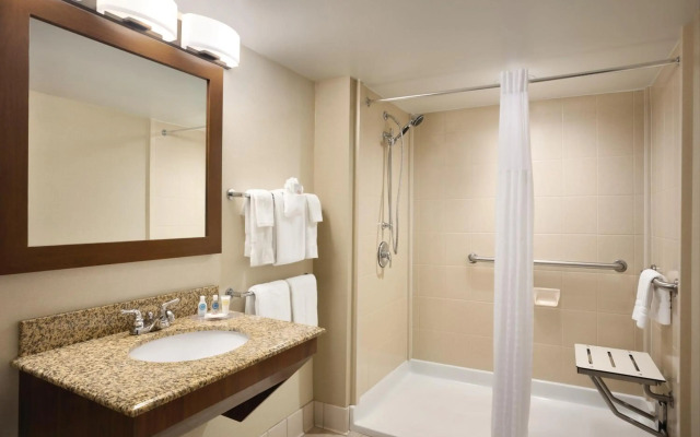 Comfort Inn & Suites Presidential
