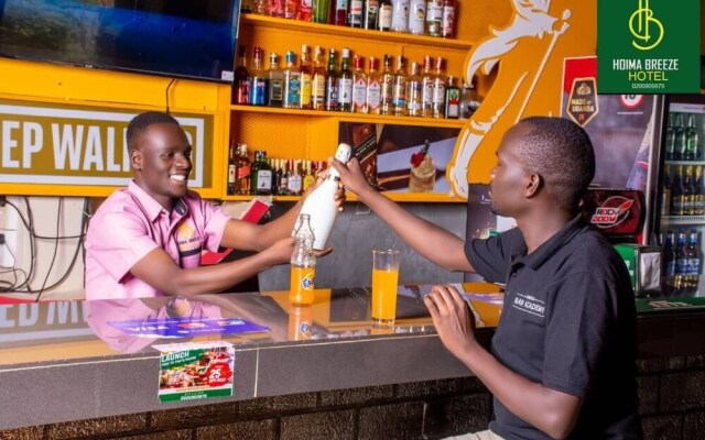 Hoima Breeze
