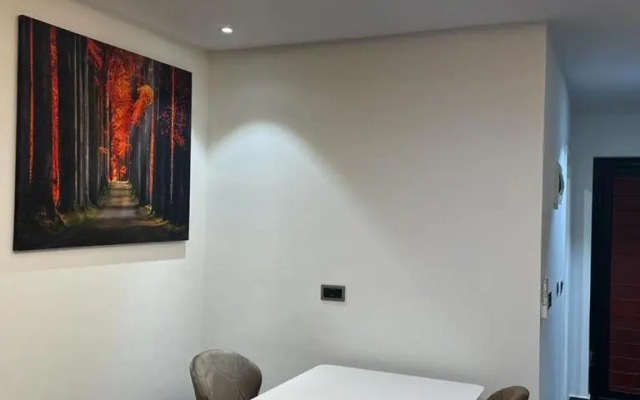 Park Apartments D-plus One bedroom + Living Room