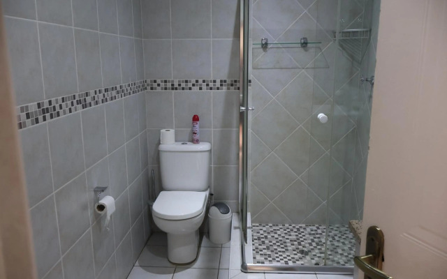 Airport Garden Boutique Hotel