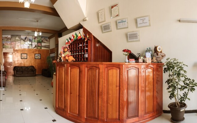 Alo Inka Hotel