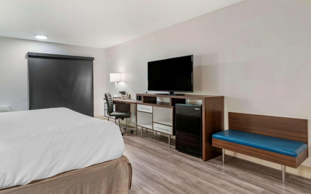 Days Inn Fresno North