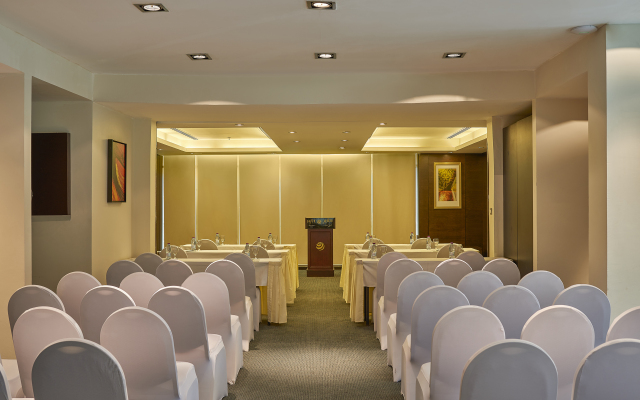 Safir Hotel Doha