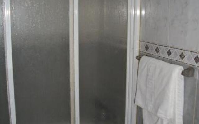 Hostal Paracuellos