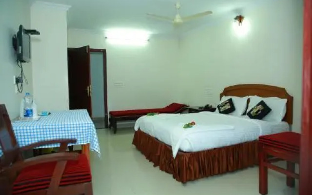 Sisir Palace Backwater Resort