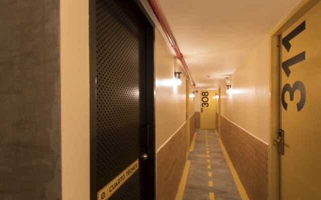 Hotel Distrito 21