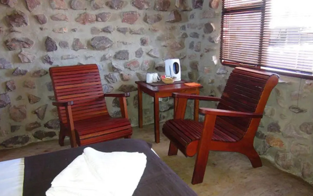 West Nest Lodge