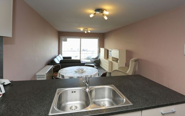 Sleek Stay by the Sea