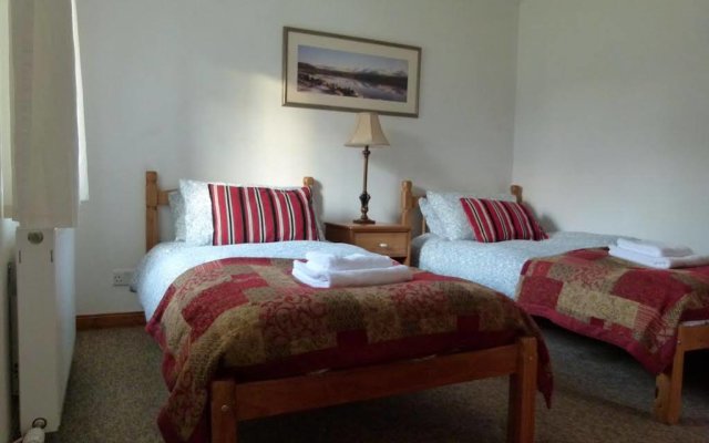 Rooms at Elmbank near Loch Ness