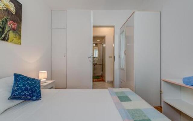 LCT Beacfront apartment ZS