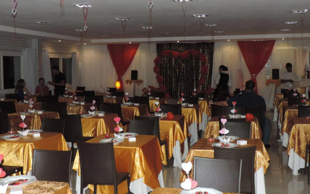 Sandis Mirante Hotel