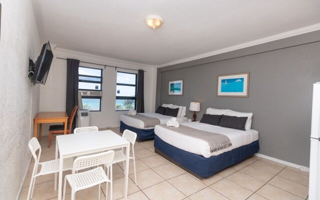 542 Ocean View Hollywood Beach