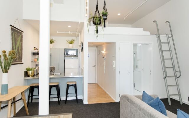 TOWNY - Urban Loft - Two Bedrooms