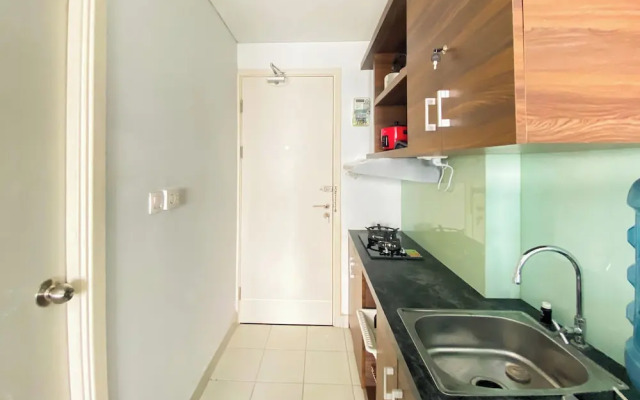 Warm And Cozy Stay Studio Room At Patraland Urbano Apartment