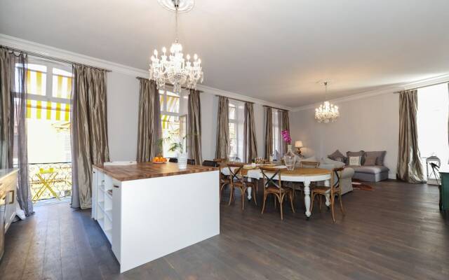Silver Suite - Five Stars Holidays
