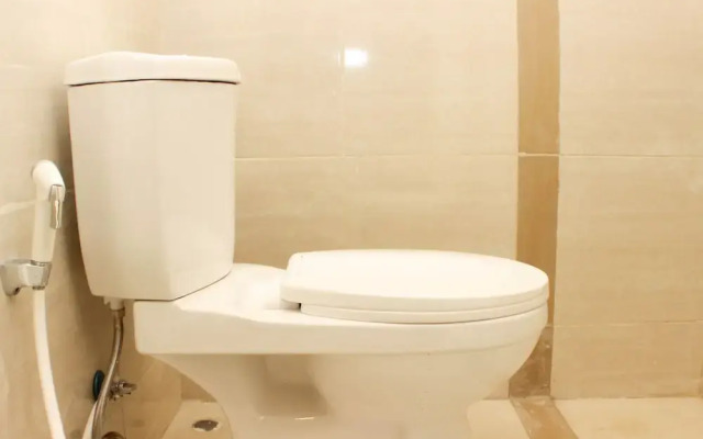 Tranquil And Cozy Studio At Meikarta Apartment