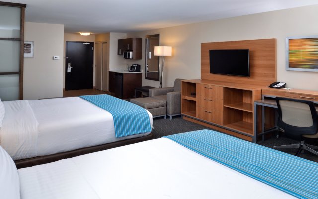 Holiday Inn Hotel & Suites Edmonton Airport & Conference Ctr, an IHG Hotel