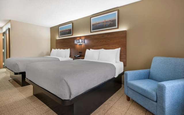 Quality Inn & Suites Rockport - Owensboro North (GOLD AWARD WINNER)