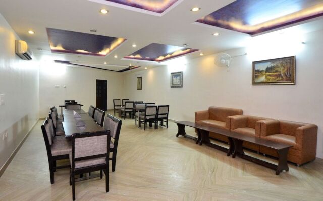 OYO 26175 Hotel Green Villa Guest House