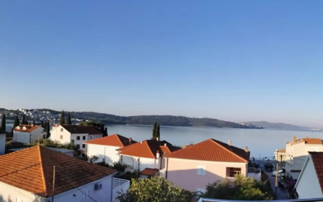 Villa Mala Vala / 120qm / 3 SZ / 5 -6 P / Meerbl.