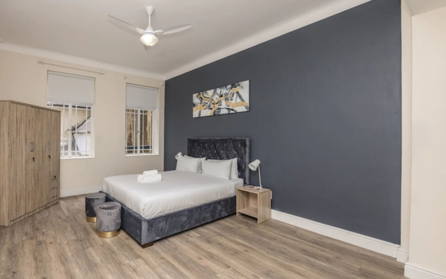 Cape Legacy - Spacious Studio Suite