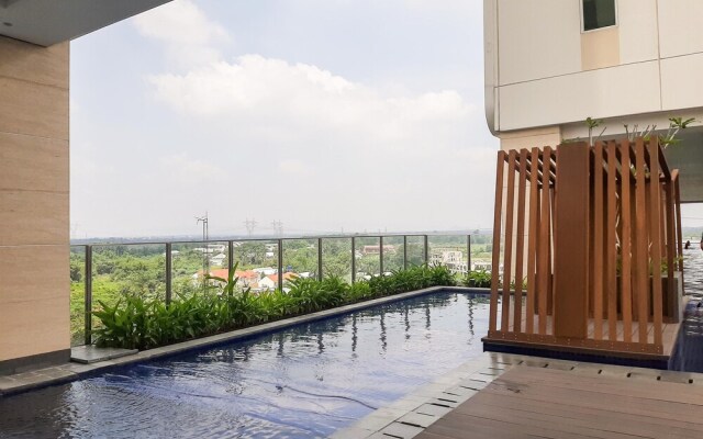 Comfort And Elegant Studio Apartment At B Residence