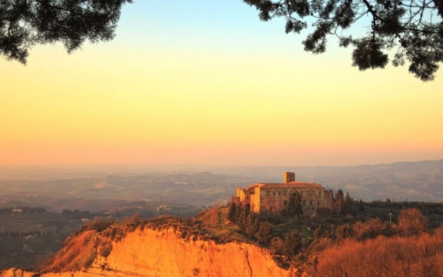 Palagio 10 in Chianti With Shared Pool