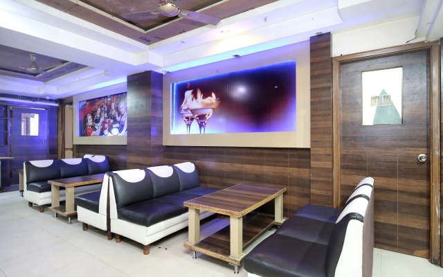 Hotel Aaditya Majha Continental