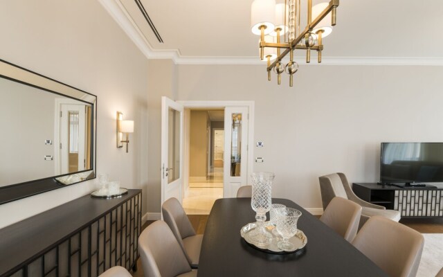 Ist flats Serviced Apartments - EMAAR SQ