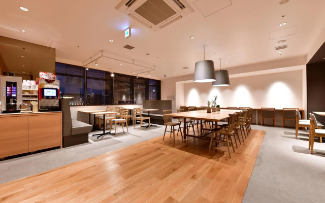 Vessel Inn Sakae Station