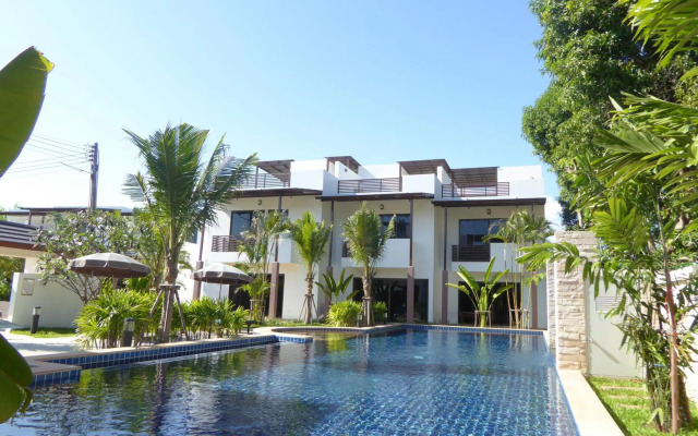 Oasis Garden & Pool Villa at VIP Resort