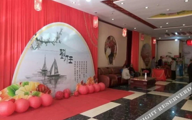 翁牛特旗龙洲湾酒店