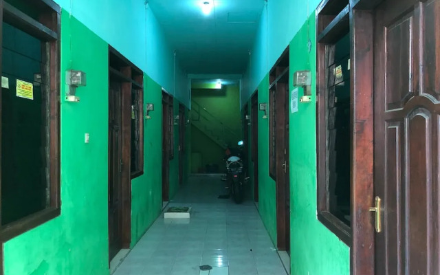 Hotel O Homestay Pak To Syariah